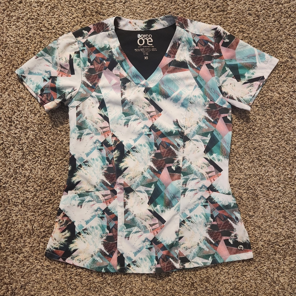 Barco One scrub top